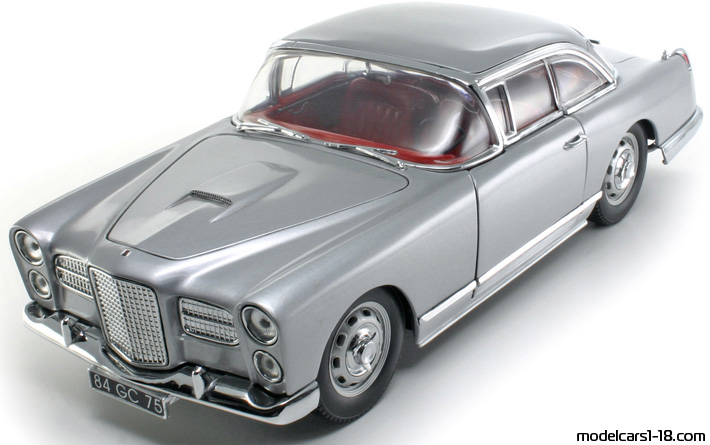 1957 - Facel Vega HK 500 Sun Star 1/18 (Silber) Vorne linke Seite