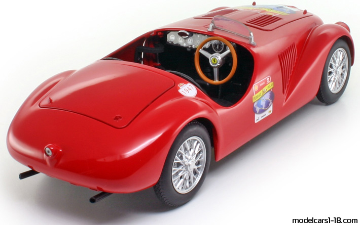 1947 - Ferrari 125 S Hot Wheels 1/18 (Rot) Hinten rechte seite