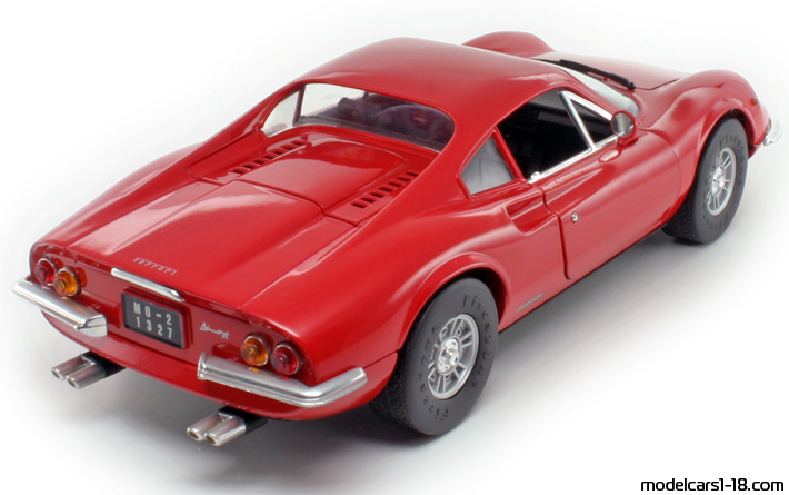 1967 - Ferrari 246 GT Dino Anson 1/18 (Rot) Hinten rechte seite