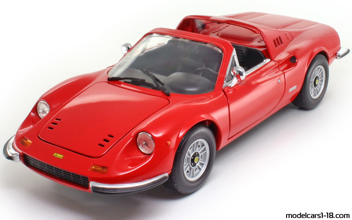 1972 - Ferrari 246 GTS Dino Hot Wheels 1/18 (Red) Vorne linke Seite