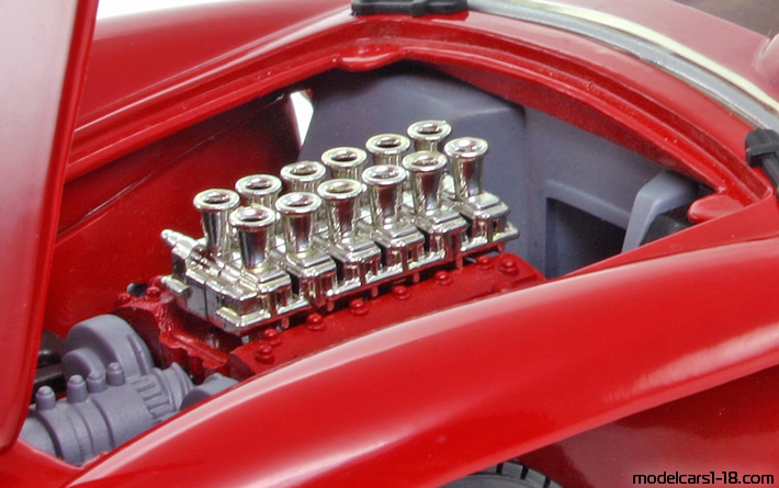 1957 - Ferrari 250 Testa Rossa Hot Wheels 1/18 (Rot) Motor