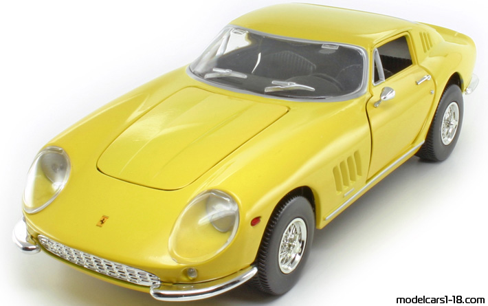 1966 - Ferrari 275 GTB/4 ERTL 1/18 (White) Vorne linke Seite