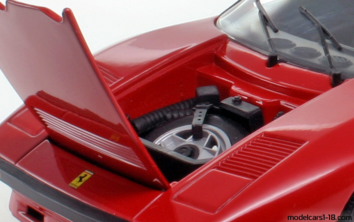 1984 - Ferrari 288 GTO Hot Wheels 1/18 (Rot) Kofferraum / Klappbare Scheinwerfer
