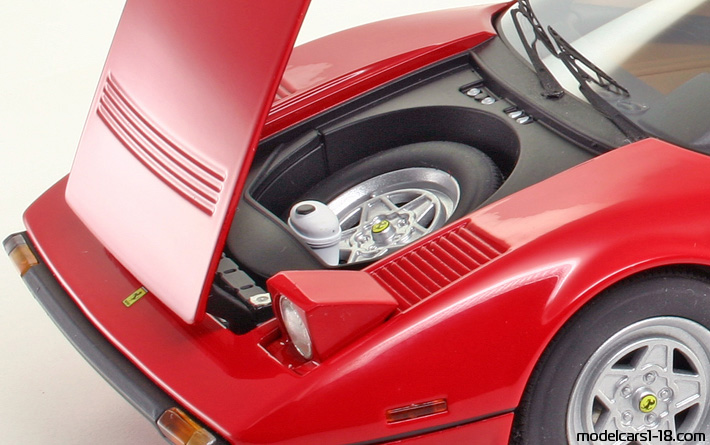 1978 - Ferrari 308 GTB Elite 1/18 (Rot) Kofferraum / Klappbare Scheinwerfer