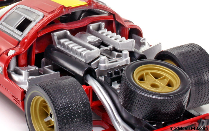 1967 - Ferrari 330 P4 Jouef Evolution 1/18 (Rot / Gelb) Motor