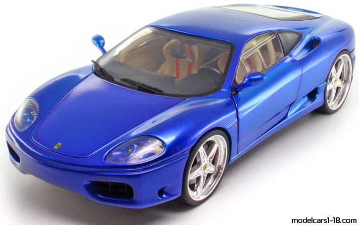 2003 - Ferrari 360 Challenge Hot Wheels 1/18 (Blau) Vorne linke Seite