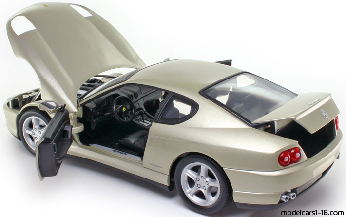 1998 - Ferrari 456M GT Hot Wheels 1/18 (Gold) Zu öffnende Teile