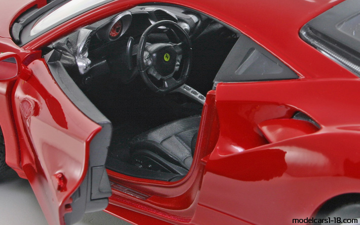 2015 - Ferrari 488 GTB Bburago 1/18 (Rot) Innenraum Armaturenbrett