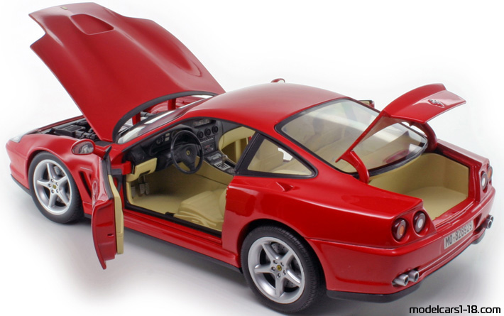 1996 - Ferrari 550 Maranello UT 1/18 (Rot) Zu öffnende Teile