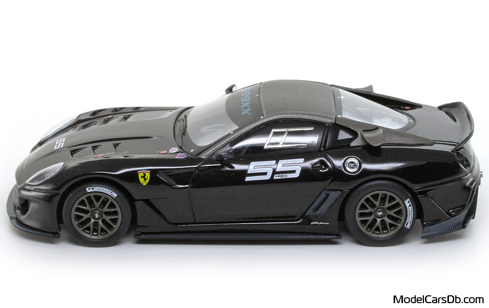 2009 - Ferrari 599XX Elite 1/43 (Schwarz / Grau) Seite