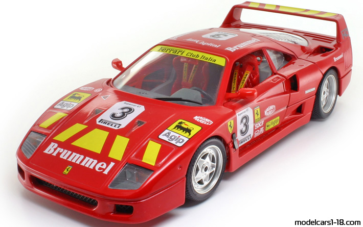 1992 - Ferrari F40 Competizione Bburago 1/18 (Red / Gelb) Vorne linke Seite
