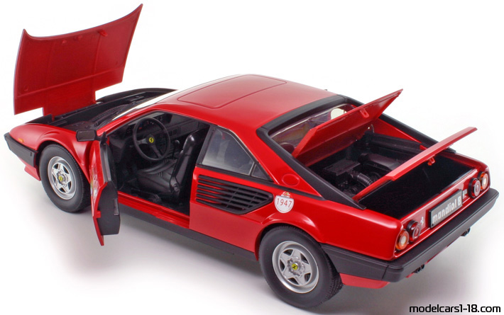 1980 - Ferrari Mondial 8 Hot Wheels 1/18 (Rot) Zu öffnende Teile