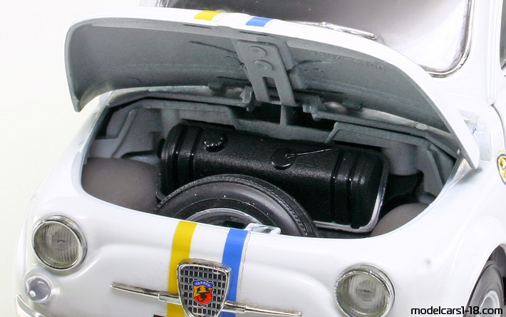1965 - Fiat 500 Abarth Bburago 1/16 (Weiß) Kofferraum / Klappbare Scheinwerfer