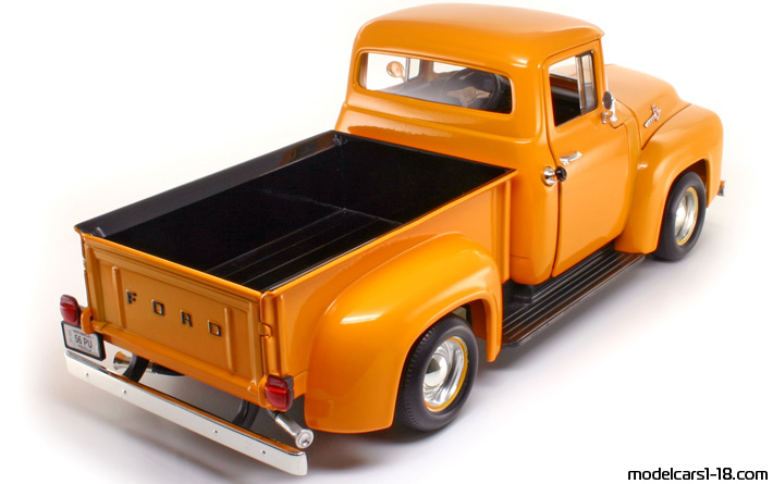 1956 - Ford F-100 ERTL 1/18 (Orange) Hinten rechte seite