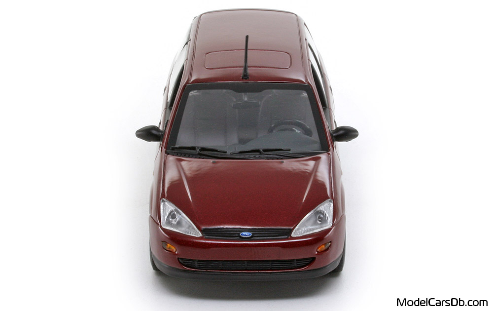 1998 - Ford Focus Turnier Minichamps 1/43 (Rot) Front