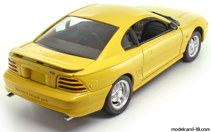 1994 - Ford Mustang GT Jouef Evolution 1/18 (Gelb) Hinten rechte seite