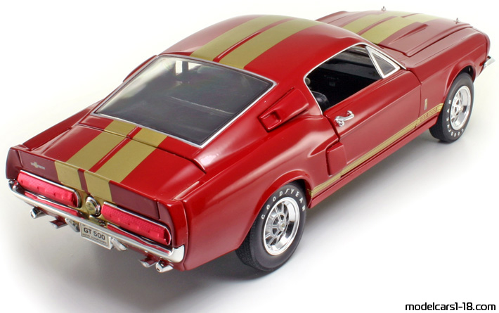 1967 - Ford Mustang Shelby GT500 ERTL 1/18 (Rot / Gelb) Hinten rechte seite