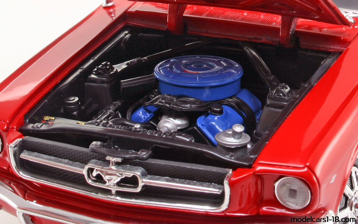 1964 - Ford Mustang Welly 1/18 (Rot) Motor