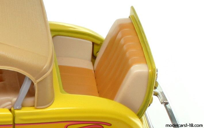 1932 - Ford Roadster (Model B) Road Legends 1/18 (Gelb) Kofferraum / Klappbare Scheinwerfer