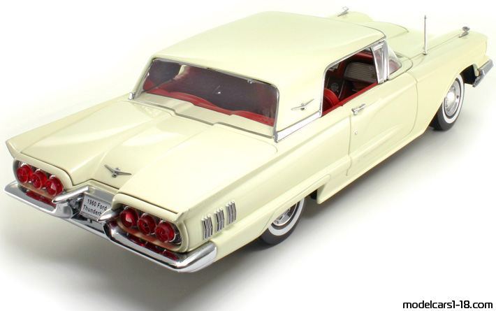 1960 - Ford Thunderbird Sun Star 1/18 (Weiß) Hinten rechte seite