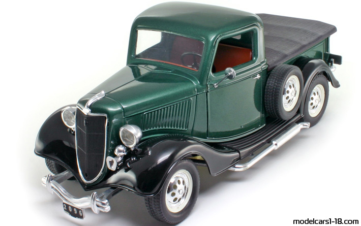 1936 - Ford V8 Solido 1/19 (Grün / Schwarz) Vorne linke Seite