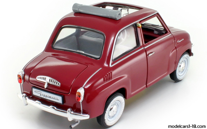 1955 - Goggomobil T250 Revell 1/18 (Rot) Hinten rechte seite