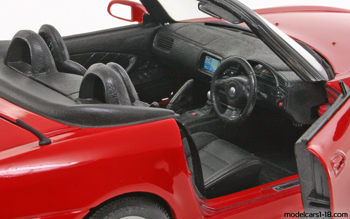 1999 - Honda S2000 Maisto 1/18 (Rot) Innenraum Armaturenbrett