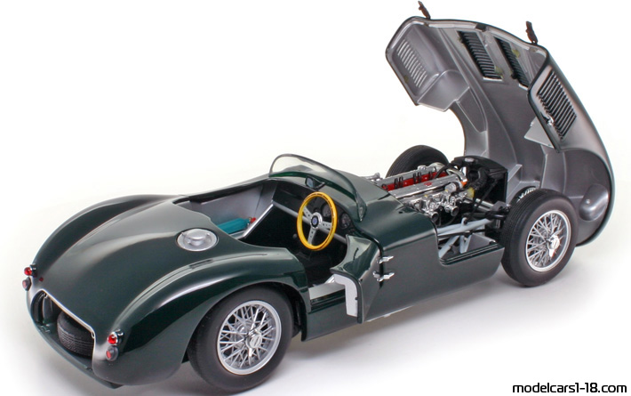 1951 - Jaguar C-Type AutoArt 1/18 (Grün) Zu öffnende Teile