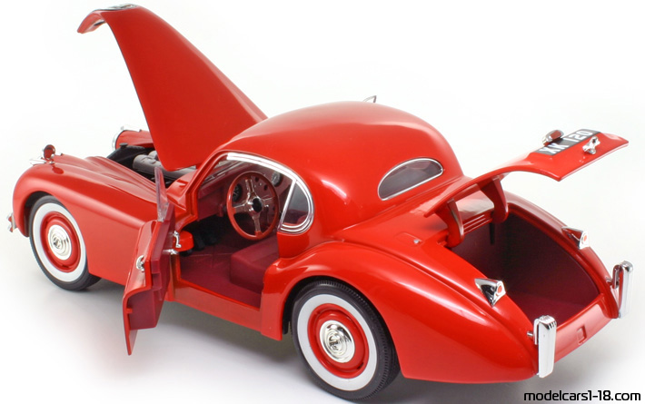 1949 - Jaguar XK120 (XK140) Signature Models 1/18 (Rot) Zu öffnende Teile