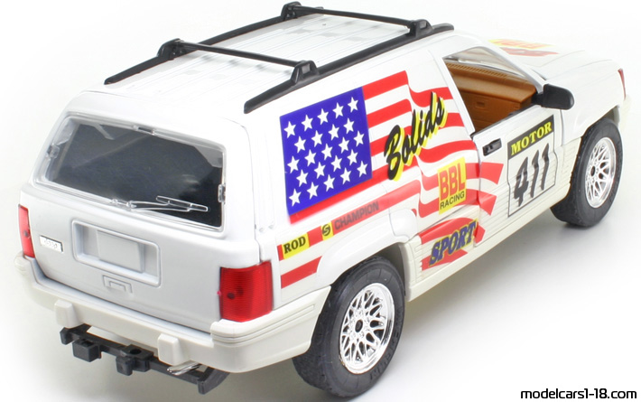 1996 - Jeep Grand Cherokee Rally (ZJ) Majorette 1/18 (White) Hinten rechte seite