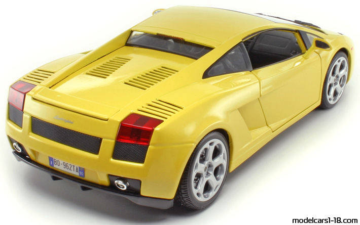 2001 - Lamborghini Gallardo Bburago 1/18 (Gelb) Hinten rechte seite