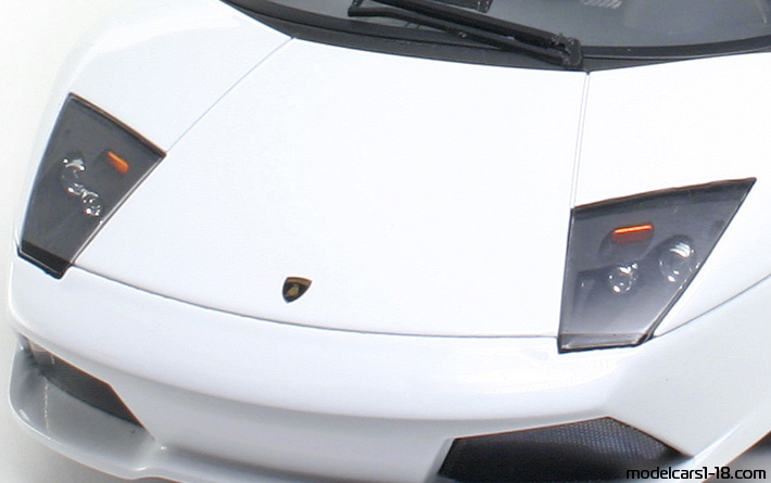 2007 - Lamborghini Murcielago LP640 Norev 1/18 (Weiß) Kofferraum / Klappbare Scheinwerfer