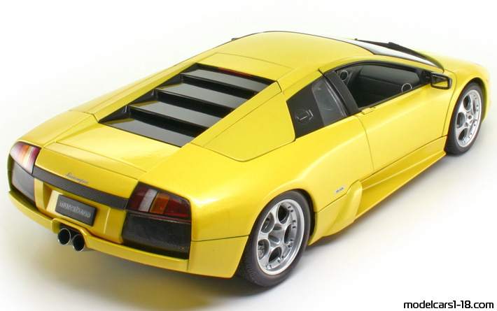 2001 - Lamborghini Murcielago AutoArt 1/18 (Gelb) Hinten rechte seite