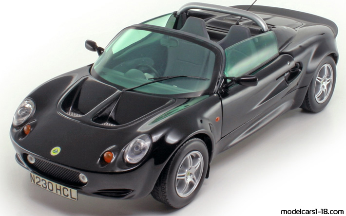 1996 - Lotus Elise Chrono 1/18 (Schwarz) Vorne linke Seite