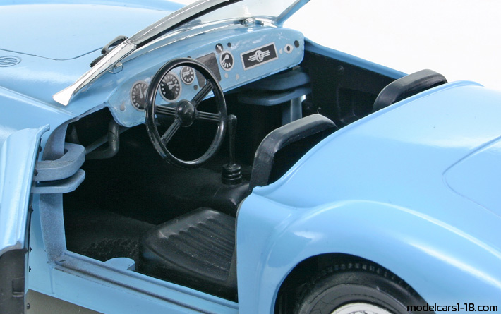 1955 - MG MGA Polistil 1/16 (Blau) Innenraum Armaturenbrett