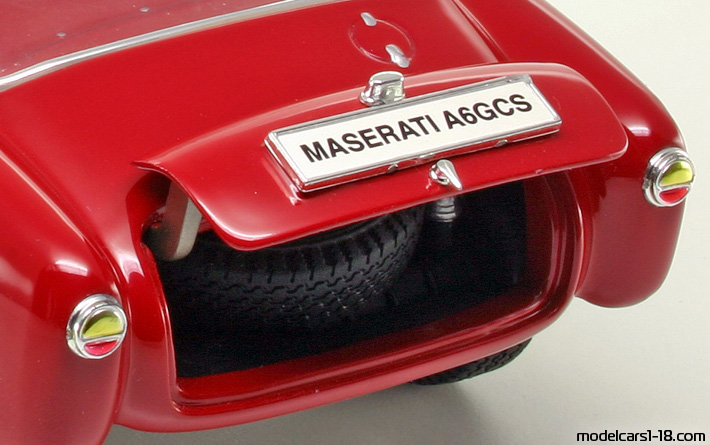 1954 - Maserati A6GCS Berlinetta Ricko 1/18 (Rot) Kofferraum / Klappbare Scheinwerfer