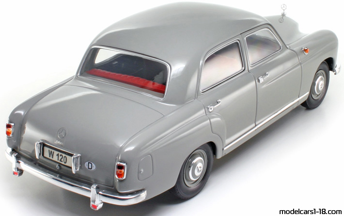 1953 - Mercedes 180 (W120) Revell 1/18 (Grau) Hinten rechte seite