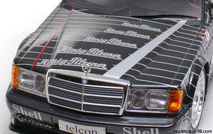 1989 - Mercedes 190 E 2.5-16V Evo 1 DTM (W201) Minichamps 1/18 (Schwarz / Grau) Motor