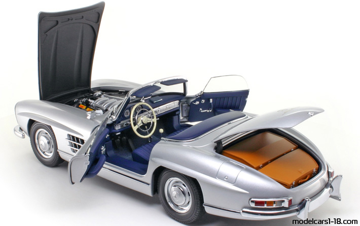 1957 - Mercedes 300 SL (W198) Minichamps 1/18 (Silber) Zu öffnende Teile