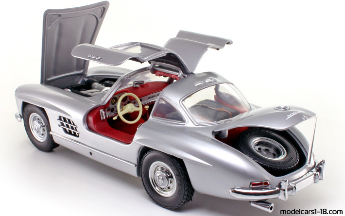 1954 - Mercedes 300 SL (W198) Kyosho 1/18 (Silber) Zu öffnende Teile