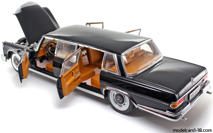 1966 - Mercedes 600 Pullman (W100) Sun Star 1/18 (Schwarz) Zu öffnende Teile