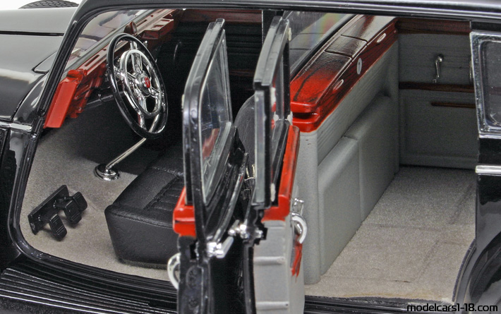 1938 - Mercedes 770 K (W150) Signature Models 1/18 (Schwarz) Innenraum Armaturenbrett