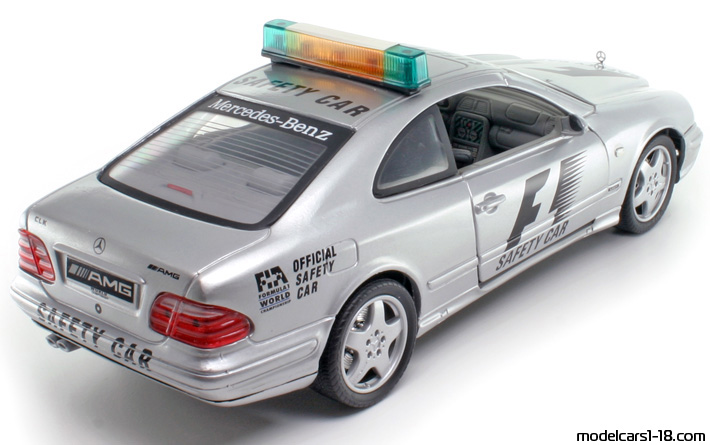 1997 - Mercedes CLK 55 AMG (C208) Safety Car Anson 1/18 (Silber) Hinten rechte seite