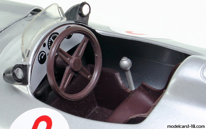 1954 - Mercedes RW196 Polistil 1/16 (Silber) Innenraum Armaturenbrett