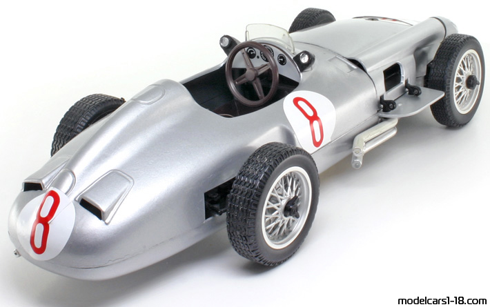 1954 - Mercedes RW196 Polistil 1/16 (Silber) Hinten rechte seite