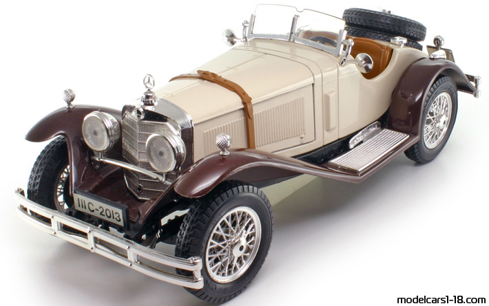 1928 - Mercedes SSK (W06) Bburago 1/18 (Orange / Braun) Vorne linke Seite