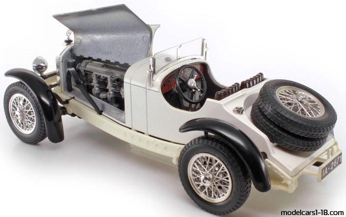 1928 - Mercedes SSKL (W06) Bburago 1/18 (Weiß / Schwarz) Zu öffnende Teile