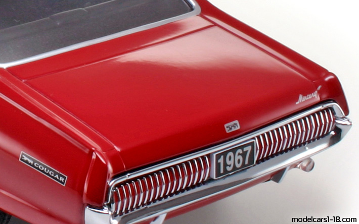 1967 - Mercury Cougar XR7 Sun Star 1/18 (Rot) Kofferraum / Klappbare Scheinwerfer