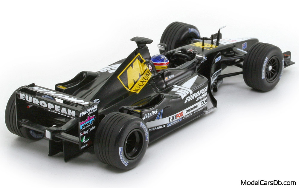 2001 - Minardi PS01 Minichamps 1/43 (Schwarz / Weiß) Hinten rechte seite