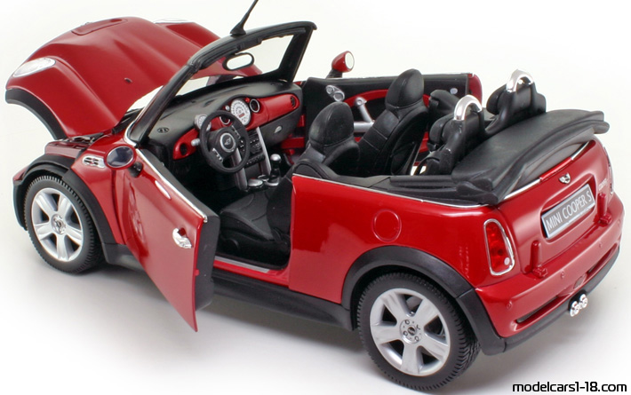 2003 - Mini Cooper S Welly 1/18 (Rot) Zu öffnende Teile